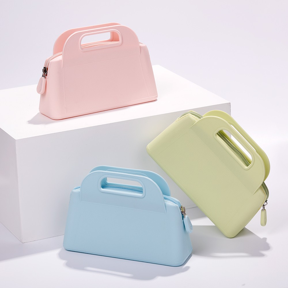silicone cosmetic bag (1)